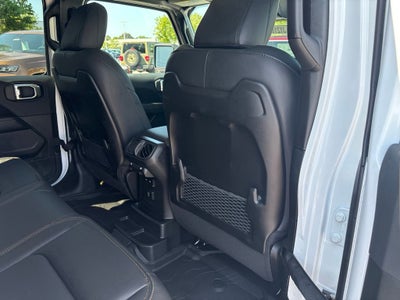 2027 Jeep Wrangler WRANGLER 4-DOOR SAHARA