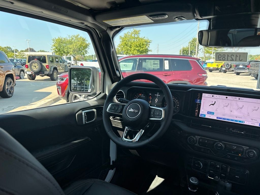 2027 Jeep Wrangler WRANGLER 4-DOOR SAHARA