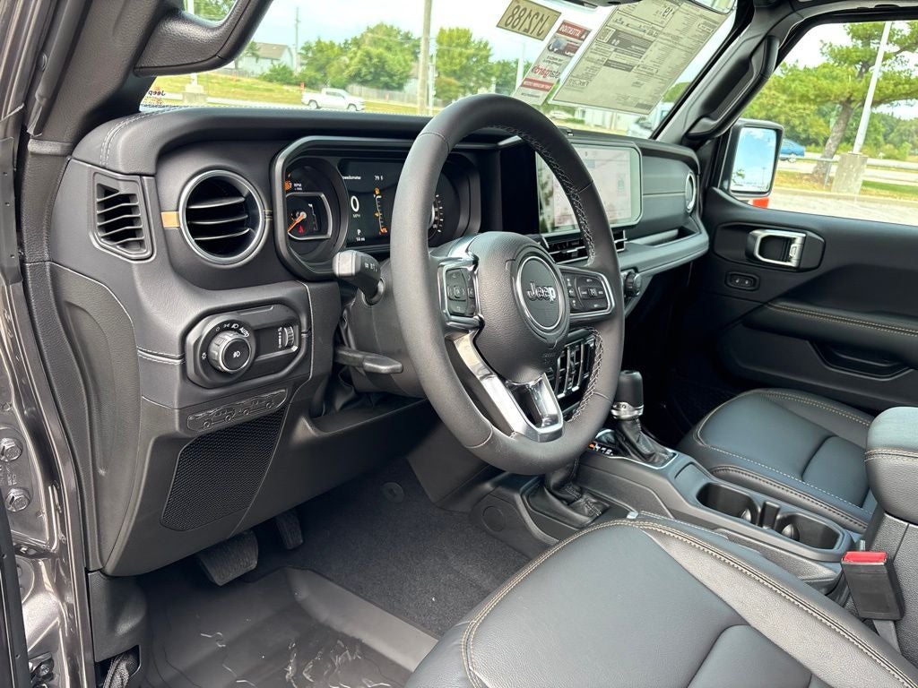 2027 Jeep Wrangler WRANGLER 4-DOOR SAHARA
