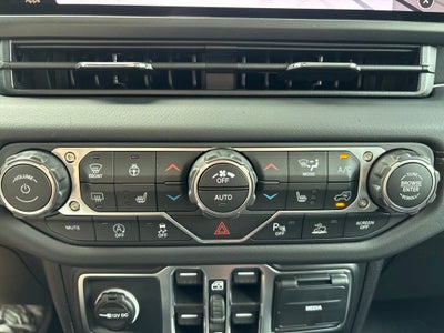 2027 Jeep Wrangler WRANGLER 4-DOOR SAHARA