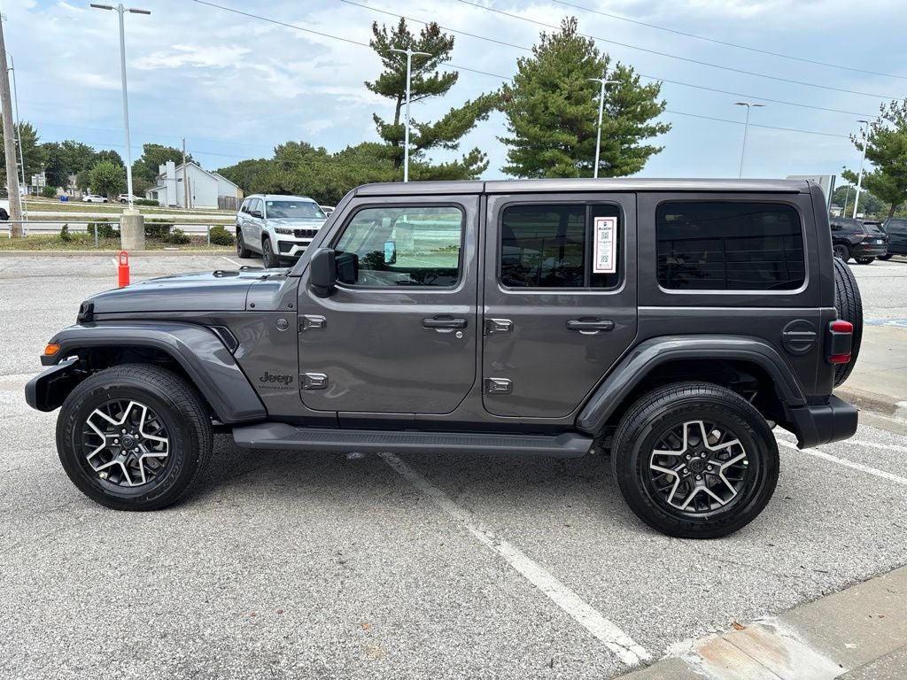 2027 Jeep Wrangler WRANGLER 4-DOOR SAHARA