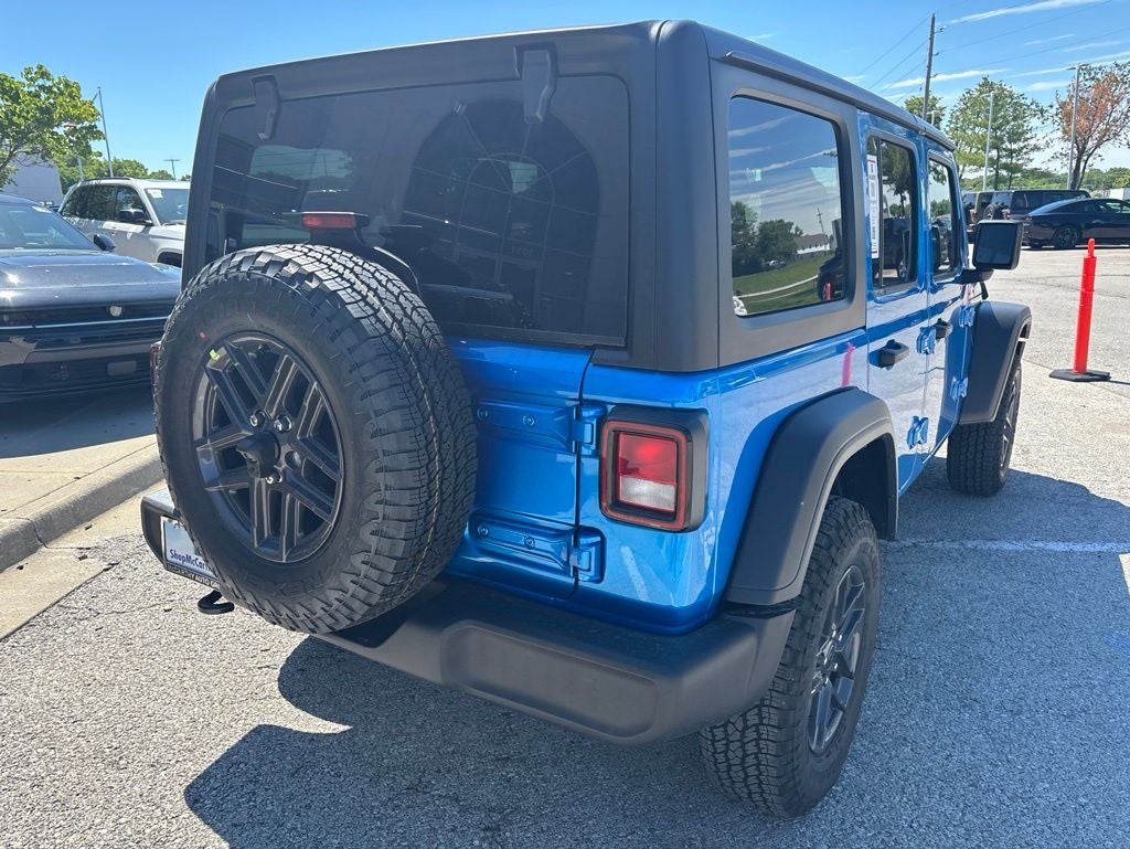 2026 Jeep Wrangler 4-Door Sport RHD 4x4