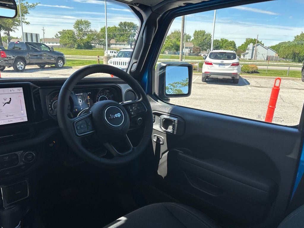 2026 Jeep Wrangler 4-Door Sport RHD 4x4