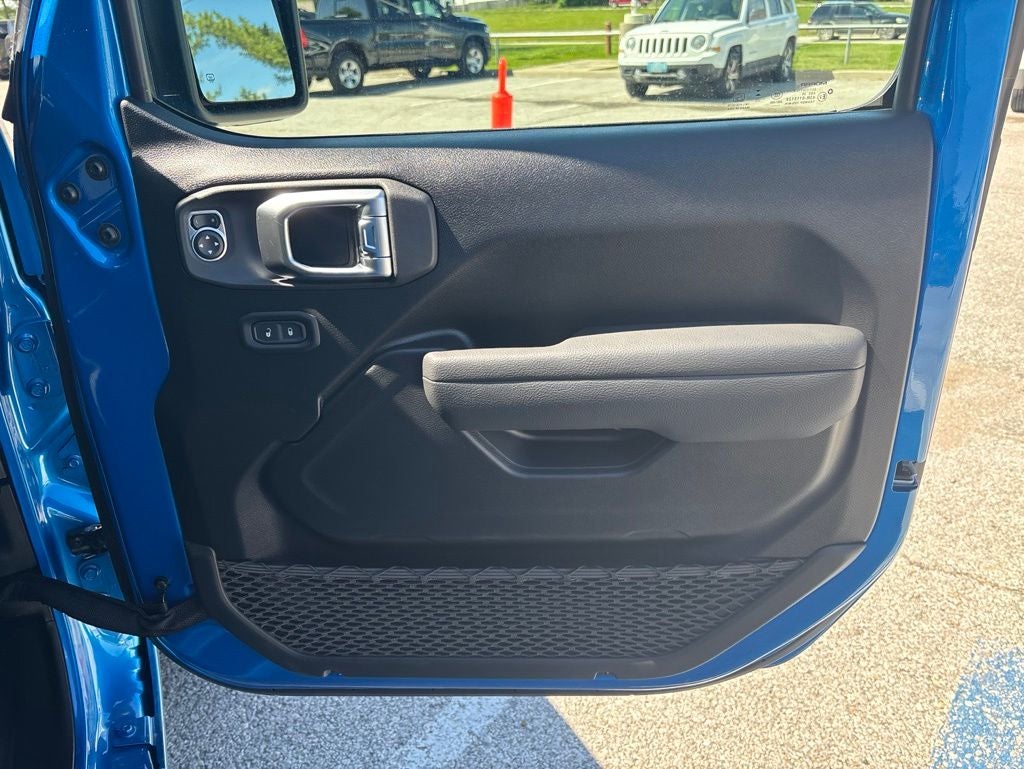 2026 Jeep Wrangler 4-Door Sport RHD 4x4