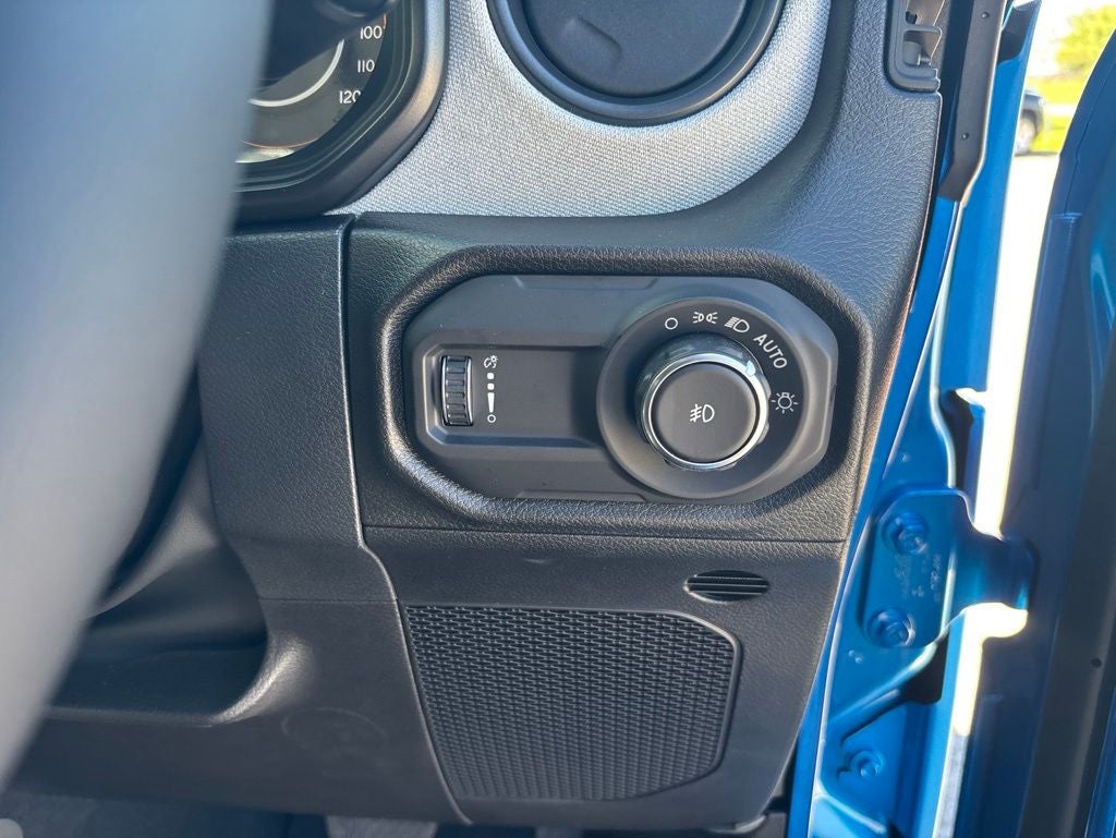 2026 Jeep Wrangler 4-Door Sport RHD 4x4