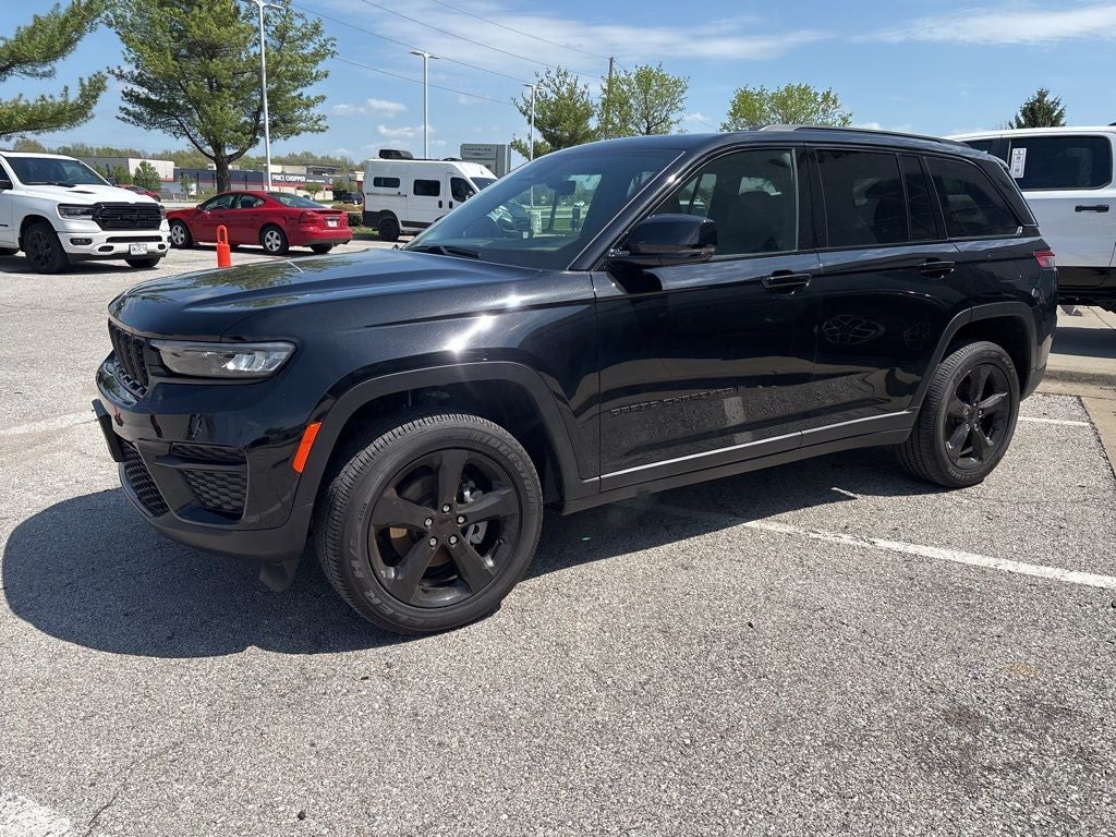 2025 Jeep Grand Cherokee GRAND CHEROKEE ALTITUDE X 4X4