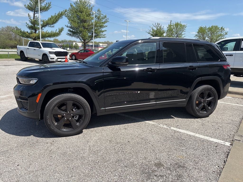 2025 Jeep Grand Cherokee GRAND CHEROKEE ALTITUDE X 4X4