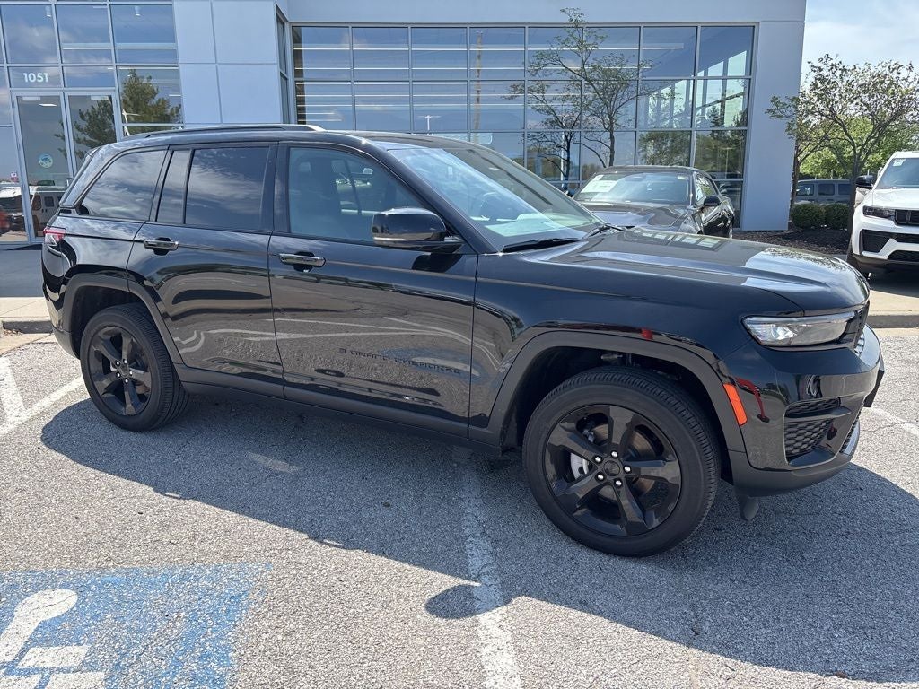 2025 Jeep Grand Cherokee GRAND CHEROKEE ALTITUDE X 4X4