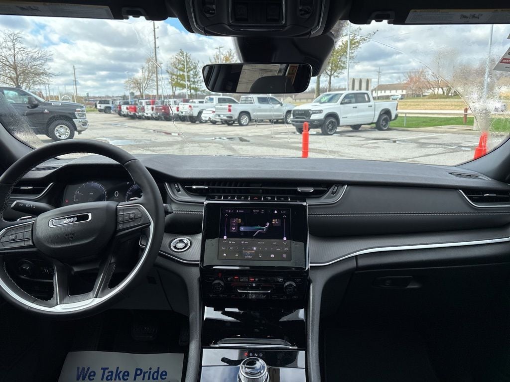 2026 Jeep Grand Cherokee GRAND CHEROKEE LAREDO X 4X4
