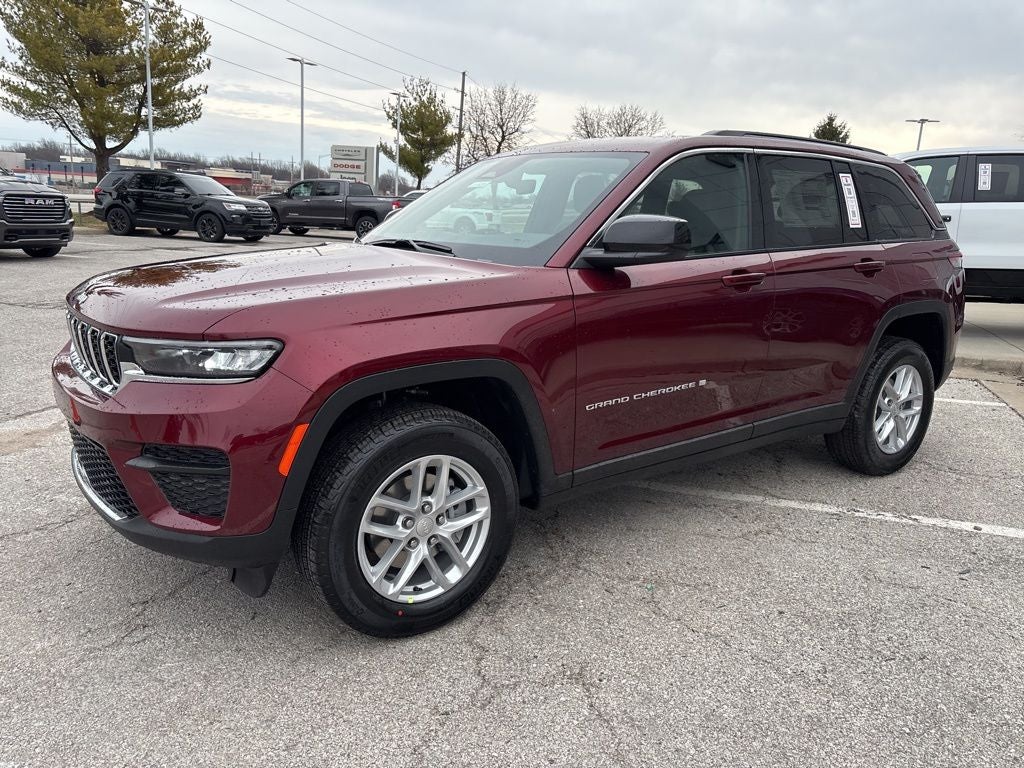 2026 Jeep Grand Cherokee GRAND CHEROKEE LAREDO 4X4