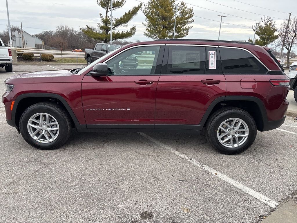 2026 Jeep Grand Cherokee GRAND CHEROKEE LAREDO 4X4