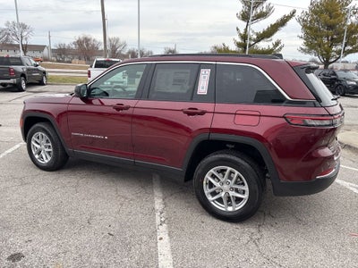 2026 Jeep Grand Cherokee GRAND CHEROKEE LAREDO 4X4