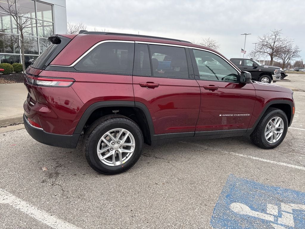 2026 Jeep Grand Cherokee GRAND CHEROKEE LAREDO 4X4