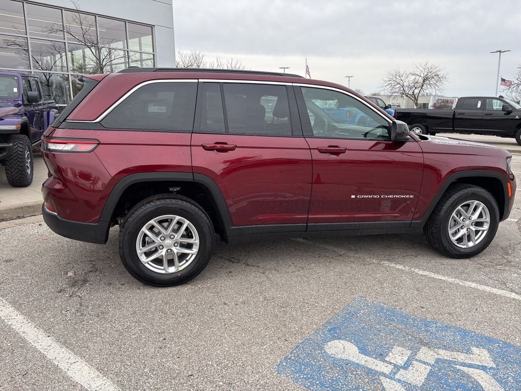 2026 Jeep Grand Cherokee GRAND CHEROKEE LAREDO 4X4