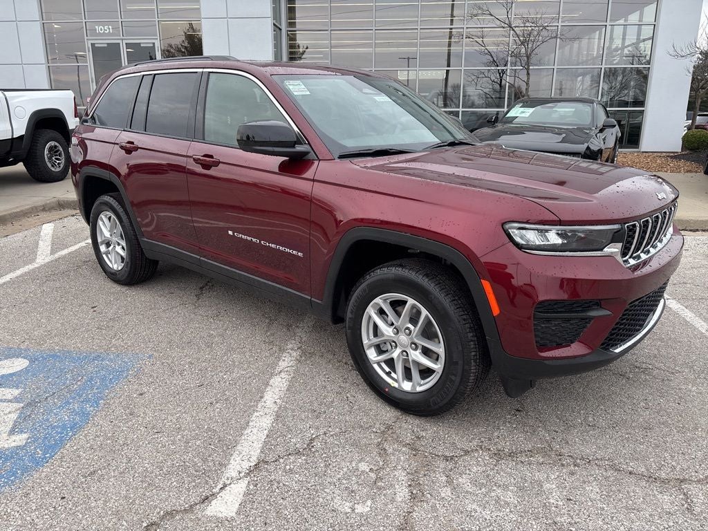 2026 Jeep Grand Cherokee GRAND CHEROKEE LAREDO 4X4
