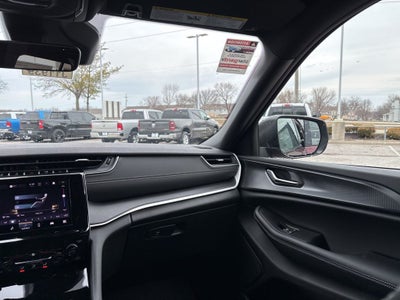 2026 Jeep Grand Cherokee GRAND CHEROKEE LAREDO 4X4