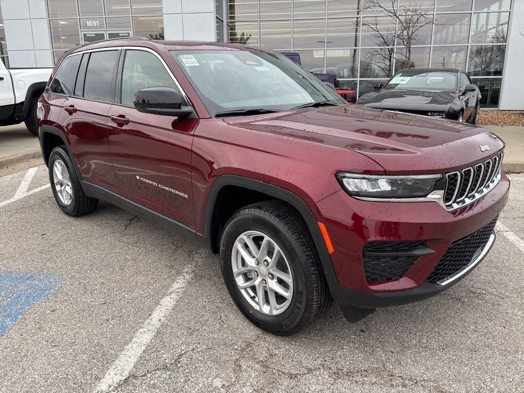 2026 Jeep Grand Cherokee GRAND CHEROKEE LAREDO 4X4