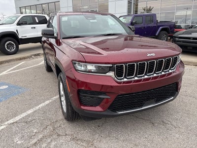 2026 Jeep Grand Cherokee GRAND CHEROKEE LAREDO 4X4