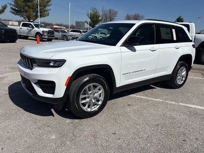 2026 Jeep Grand Cherokee GRAND CHEROKEE LAREDO 4X4