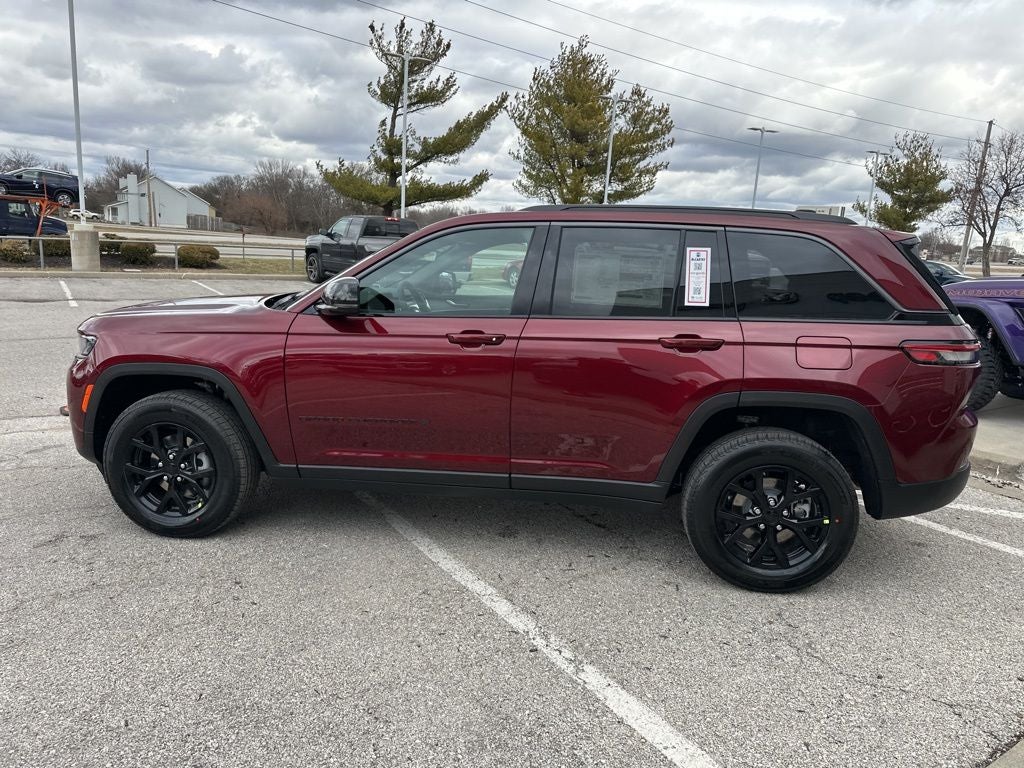2026 Jeep Grand Cherokee GRAND CHEROKEE LAREDO ALTITUDE 4X4