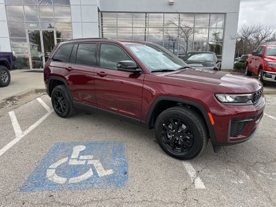 2026 Jeep Grand Cherokee GRAND CHEROKEE LAREDO ALTITUDE 4X4