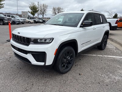 2026 Jeep Grand Cherokee GRAND CHEROKEE LAREDO ALTITUDE 4X4