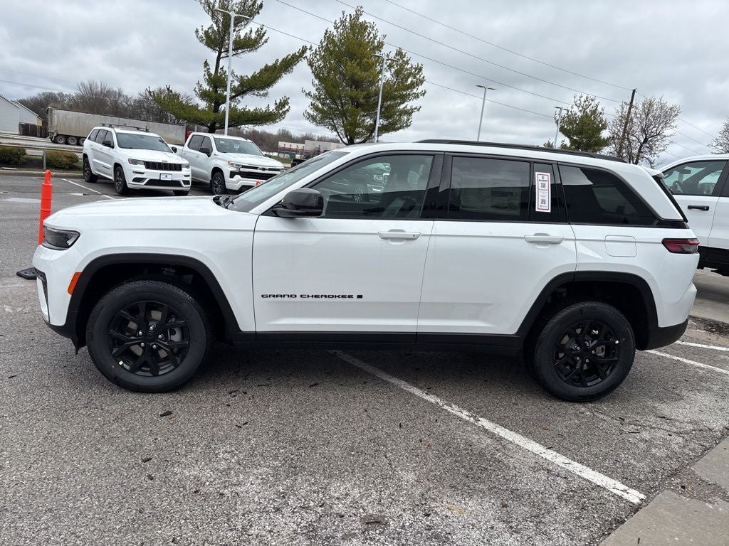 2026 Jeep Grand Cherokee GRAND CHEROKEE LAREDO ALTITUDE 4X4