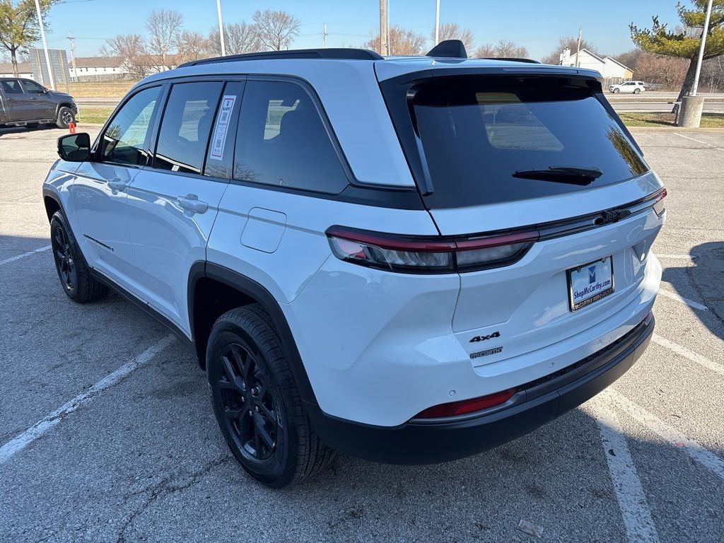 2026 Jeep Grand Cherokee GRAND CHEROKEE LAREDO ALTITUDE 4X4
