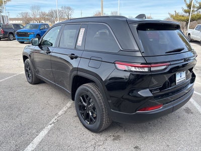 2026 Jeep Grand Cherokee GRAND CHEROKEE LAREDO ALTITUDE 4X4