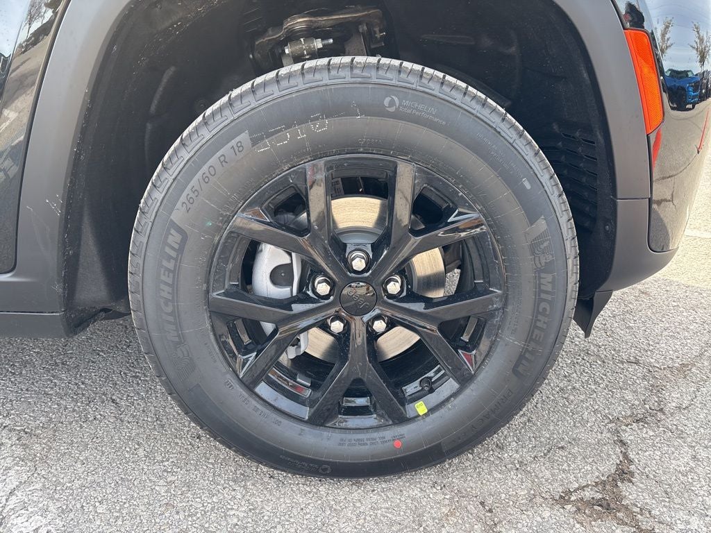 2026 Jeep Grand Cherokee GRAND CHEROKEE LAREDO ALTITUDE 4X4