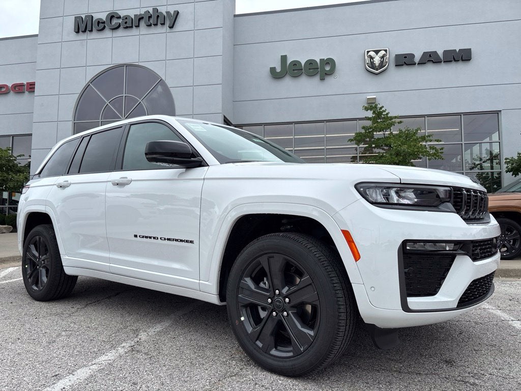2027 Jeep Grand Cherokee GRAND CHEROKEE LIMITED RESERVE 4X4