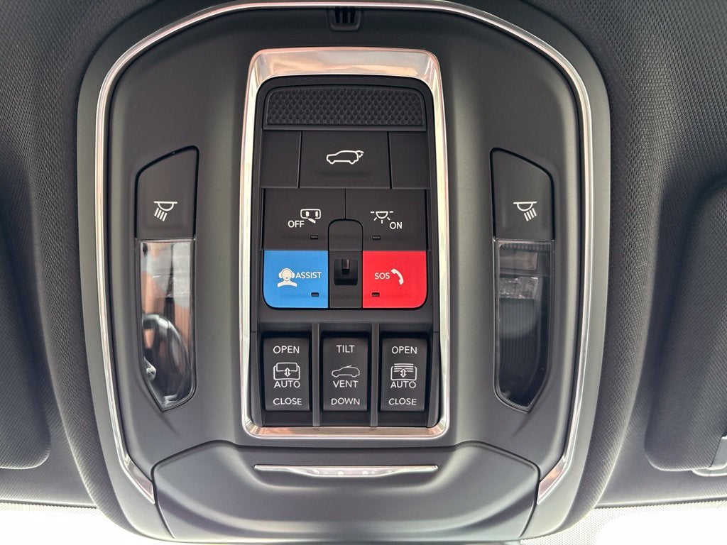 2027 Jeep Grand Cherokee GRAND CHEROKEE LIMITED RESERVE 4X4