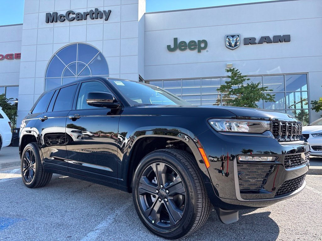 2027 Jeep Grand Cherokee GRAND CHEROKEE LIMITED RESERVE 4X4