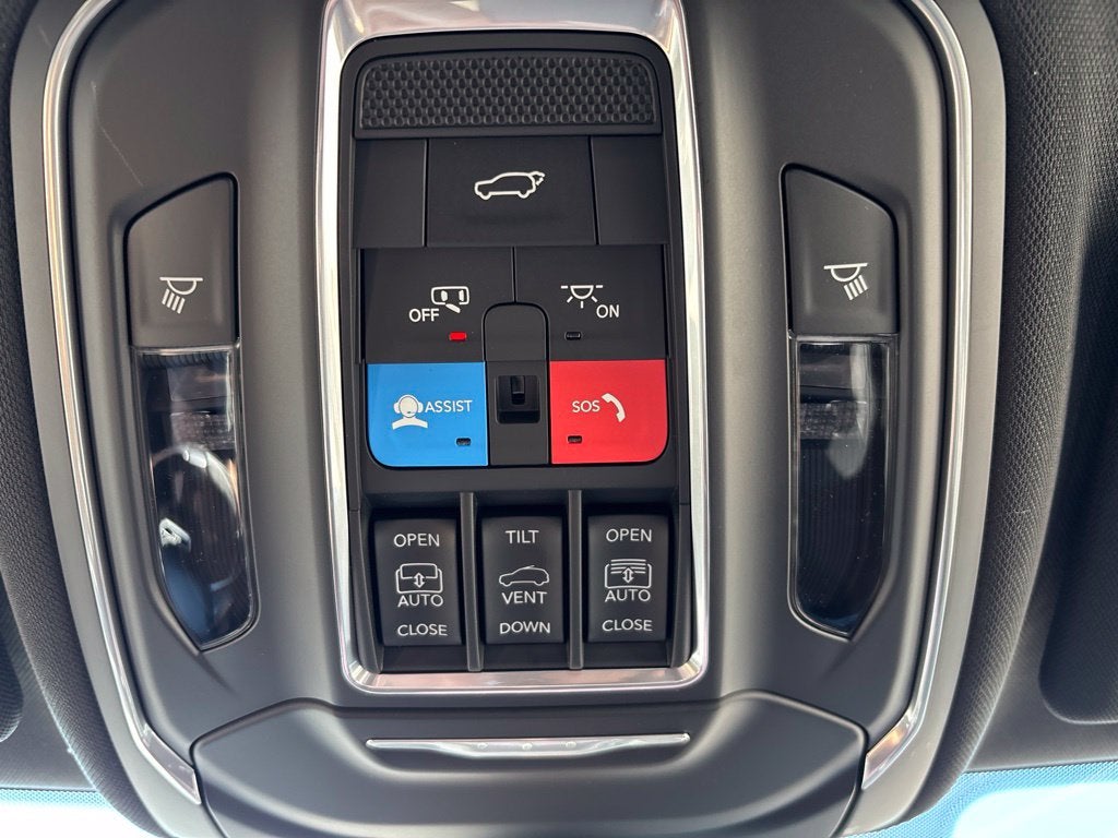 2027 Jeep Grand Cherokee GRAND CHEROKEE LIMITED RESERVE 4X4