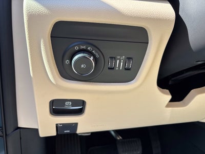 2027 Jeep Grand Cherokee GRAND CHEROKEE LIMITED 4X4
