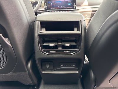 2027 Jeep Grand Cherokee GRAND CHEROKEE LIMITED 4X4