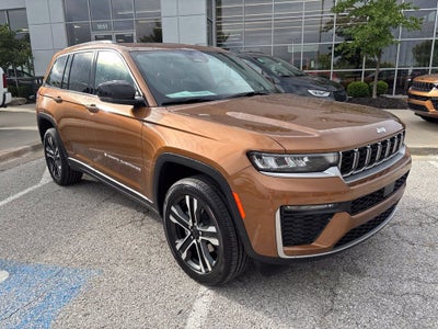 2027 Jeep Grand Cherokee GRAND CHEROKEE LIMITED 4X4