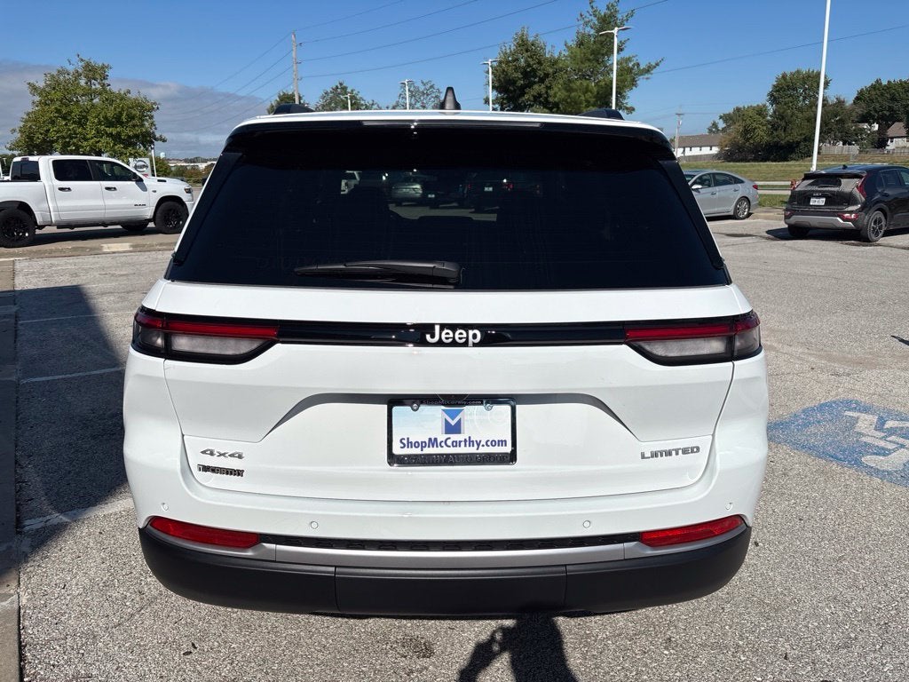 2027 Jeep Grand Cherokee GRAND CHEROKEE LIMITED 4X4