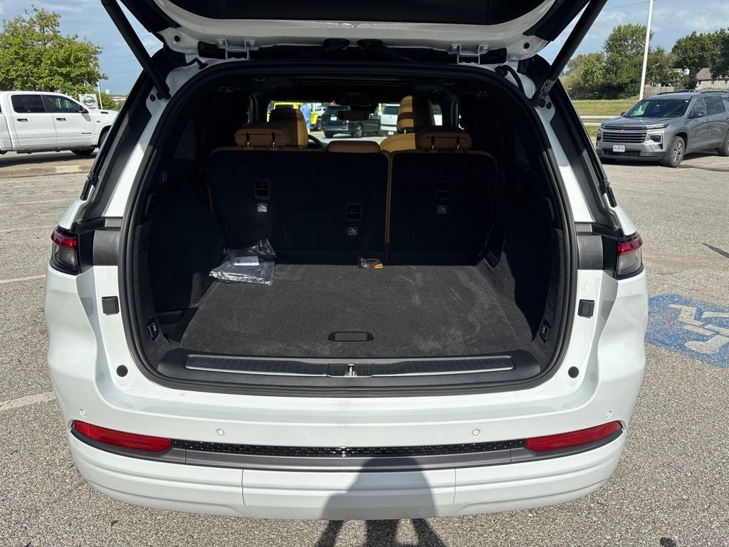 2027 Jeep Grand Cherokee GRAND CHEROKEE SUMMIT 4X4
