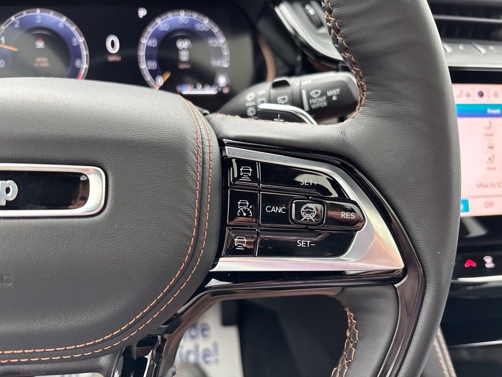 2027 Jeep Grand Cherokee GRAND CHEROKEE SUMMIT 4X4