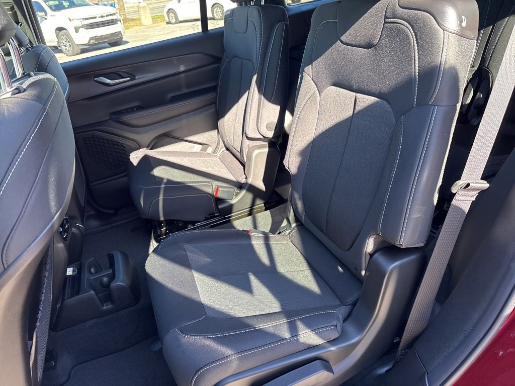 2026 Jeep Grand Cherokee GRAND CHEROKEE L LAREDO X 4X4