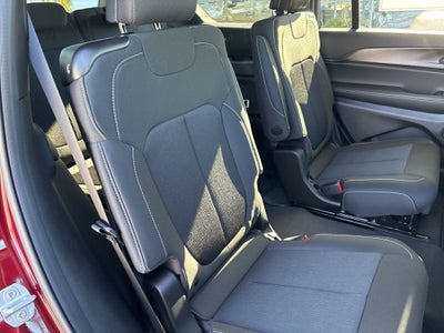 2026 Jeep Grand Cherokee GRAND CHEROKEE L LAREDO X 4X4