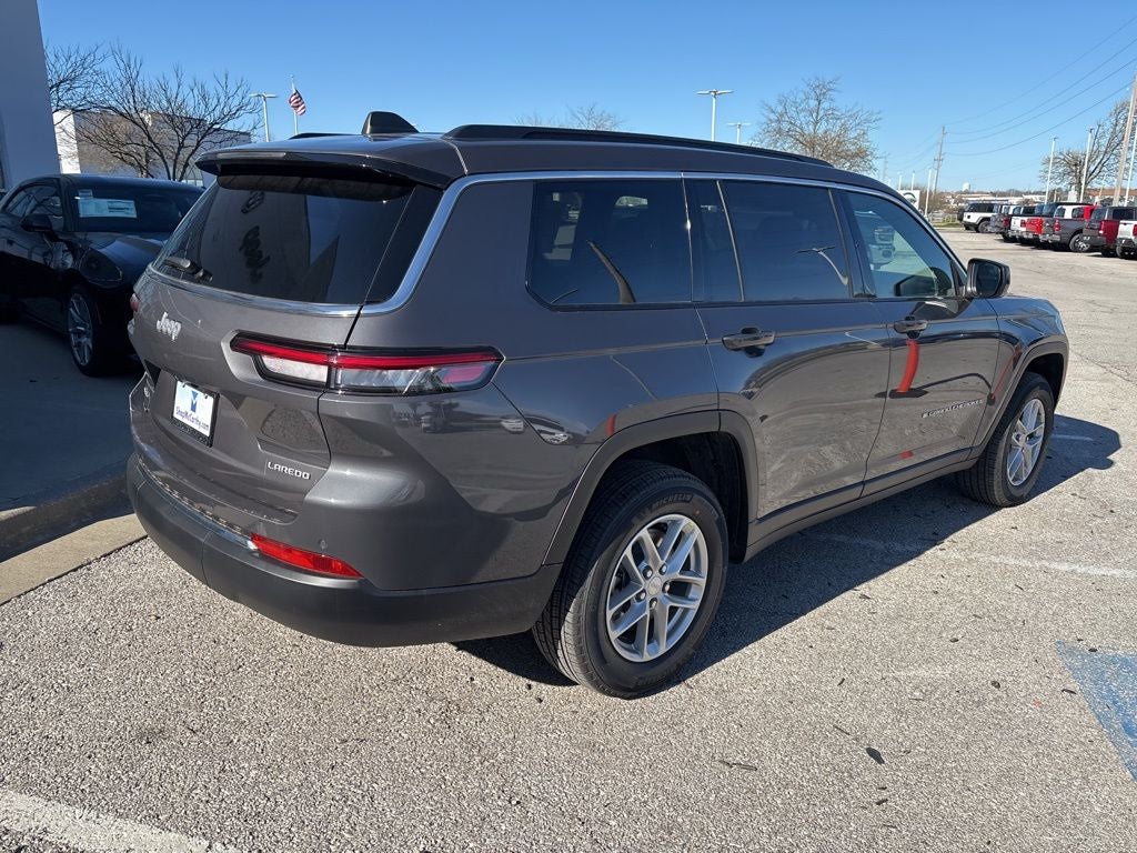 2026 Jeep Grand Cherokee GRAND CHEROKEE L LAREDO X 4X4