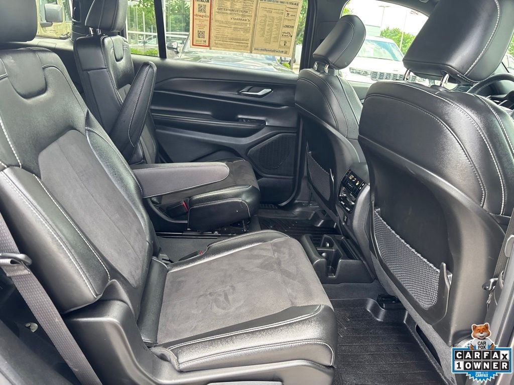 2024 Jeep Grand Cherokee L Altitude X 4x4