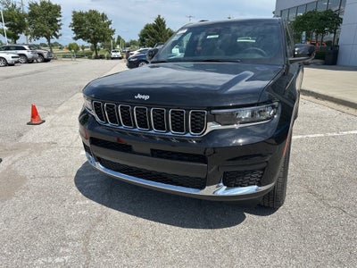 2025 Jeep Grand Cherokee GRAND CHEROKEE L LAREDO X 4X4