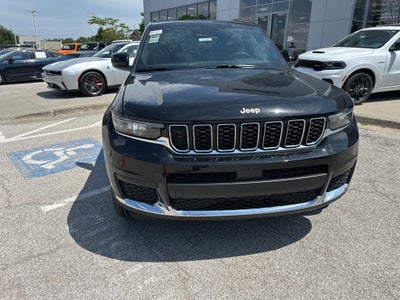 2025 Jeep Grand Cherokee GRAND CHEROKEE L LAREDO X 4X4