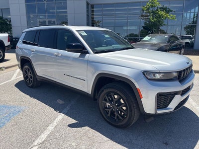 2026 Jeep Grand Cherokee GRAND CHEROKEE L LAREDO ALTITUDE 4X4