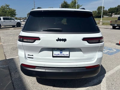2027 Jeep Grand Cherokee GRAND CHEROKEE L LAREDO ALTITUDE 4X4