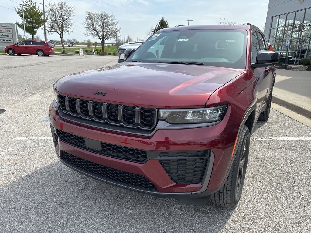 2026 Jeep Grand Cherokee GRAND CHEROKEE L LAREDO ALTITUDE 4X4