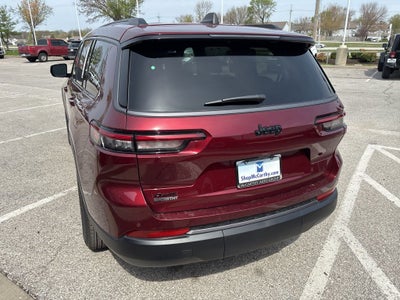 2026 Jeep Grand Cherokee GRAND CHEROKEE L LAREDO ALTITUDE 4X4